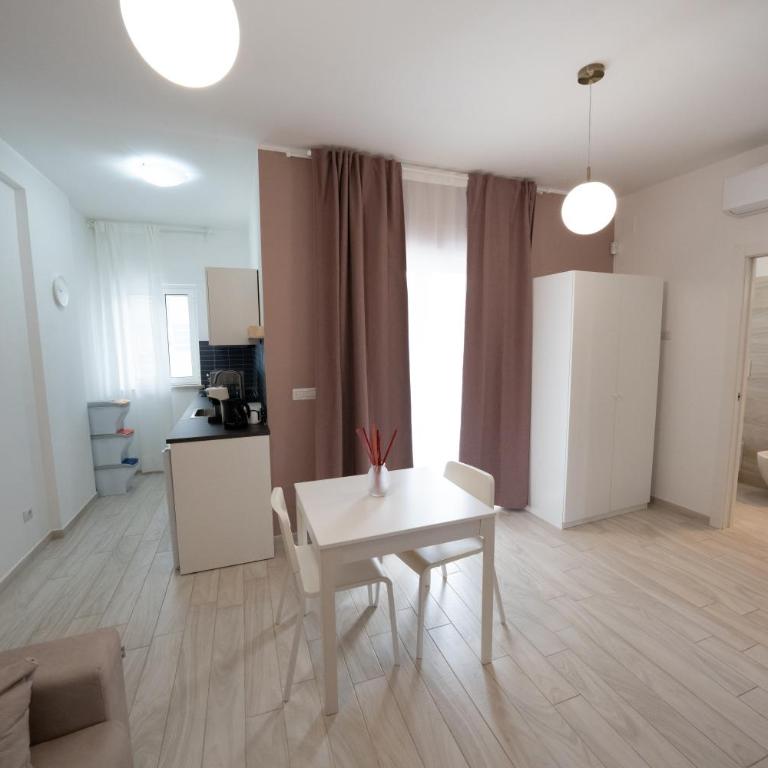 PALAZZO ENNIO - Suite with Balcony - 3