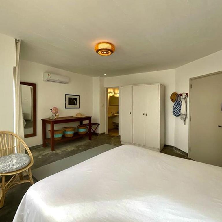 La Posta Beach Hotel - Deluxe Double Room with Balcony and Sea View - 3