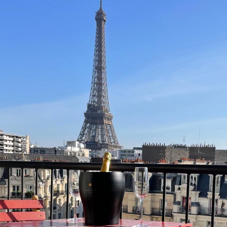 Vue imprenable sur la Tour Eiffeil - Appartement 1 Chambre - 2