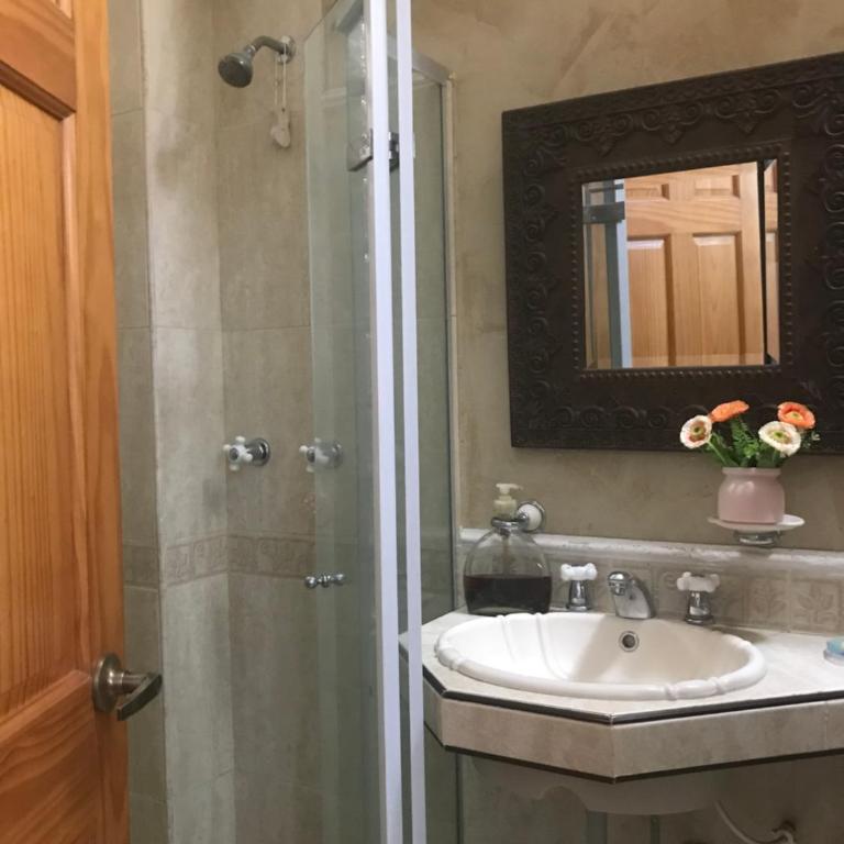 Casa Blanca las Americas - Two-Bedroom House - 12