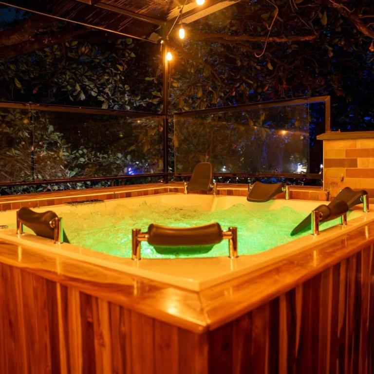 Luxury Living in Parque Lleras & Full House - Villa - 57