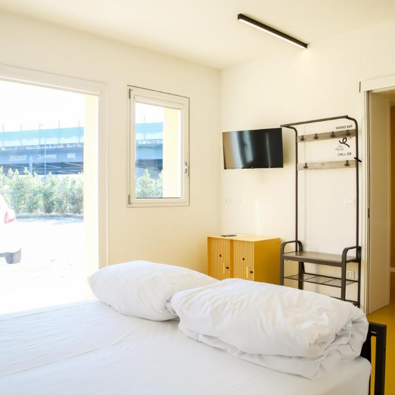 Nomad Hostel - Doppelzimmer - barrierefrei - 2