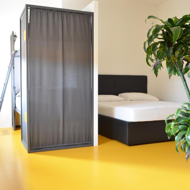 Nomad Hostel - Familienzimmer mit Doppelbett - 1
