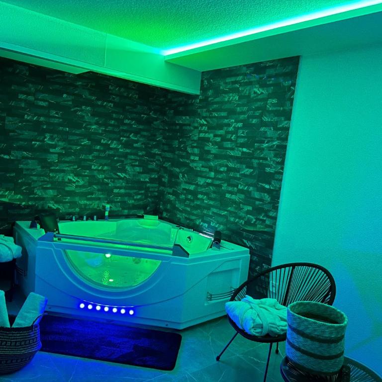 T3 5 étoile jacuzzi - One-Bedroom Apartment - 2