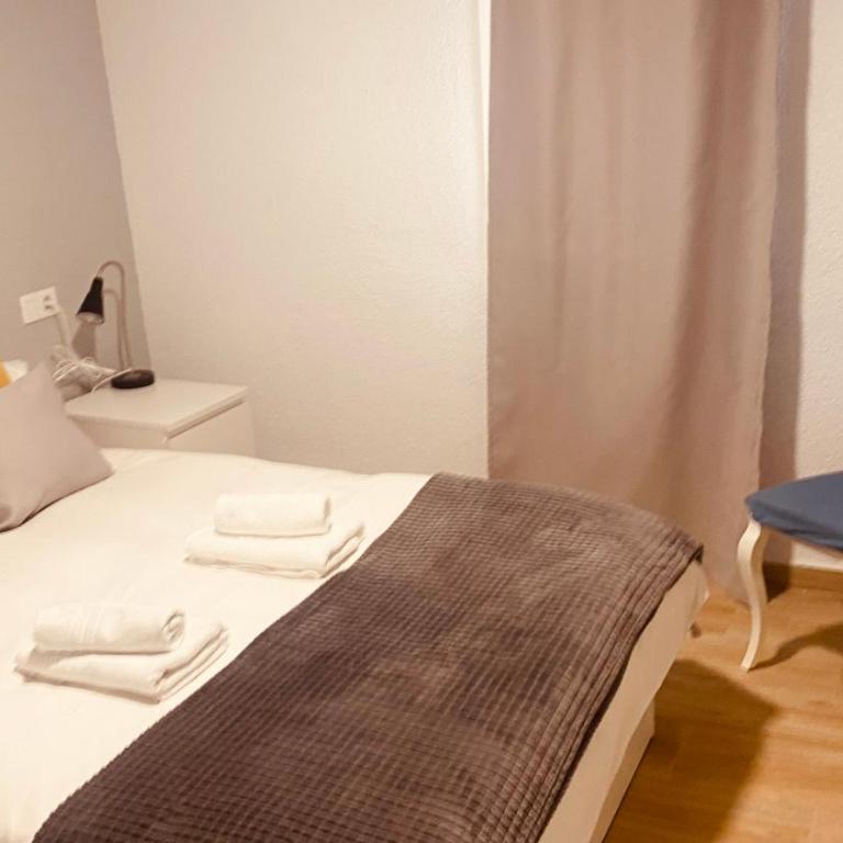 PLAZA ANDALUCIA APARTMENT -A 10min caminando del Puente Romano - Apartment mit 3 Schlafzimmern - 86
