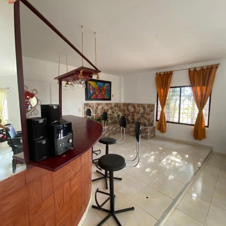 HERMOSA CASA CAMPESTRE EN SANTA MARTA - Casa de 3 dormitorios - 15