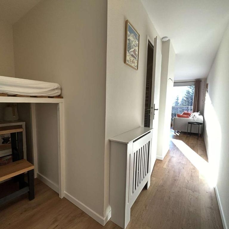 Studio fonctionnel 3 couchages, balcon, proche pistes et commodités - Serre Chevalier Vallée - Appartement 1 Chambre - 10
