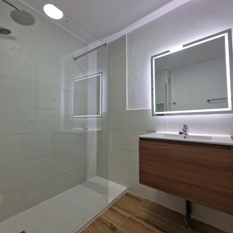 DS LealHomes, patio and terrace - Apartamento de 3 dormitorios - 5