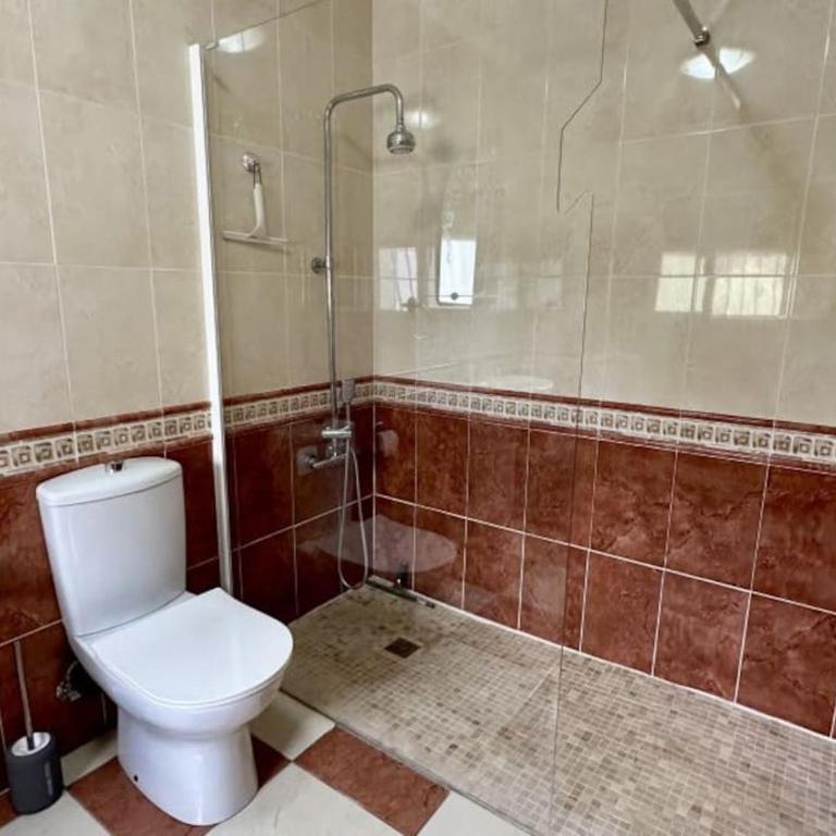 Casa Maria Granadella, three bedroom villa with private pool - Villa de 3 dormitorios - 19