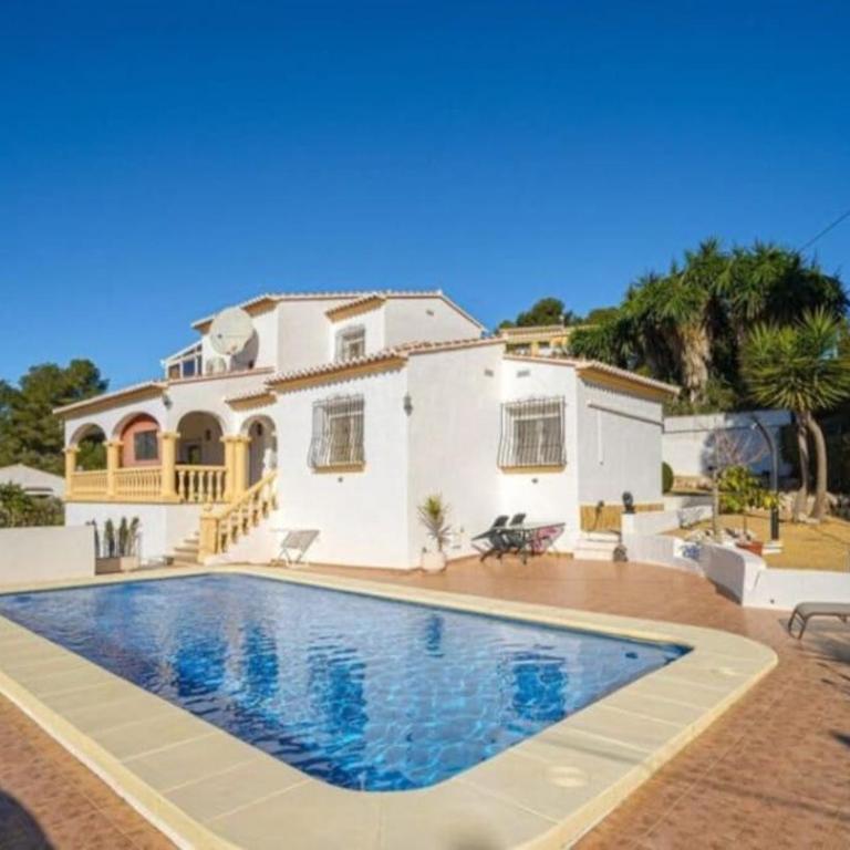 Casa Maria Granadella, three bedroom villa with private pool - Villa de 3 dormitorios - 30