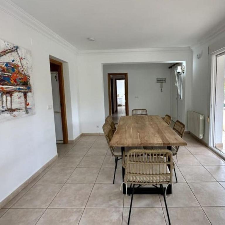 Casa Maria Granadella, three bedroom villa with private pool - Villa de 3 dormitorios - 36