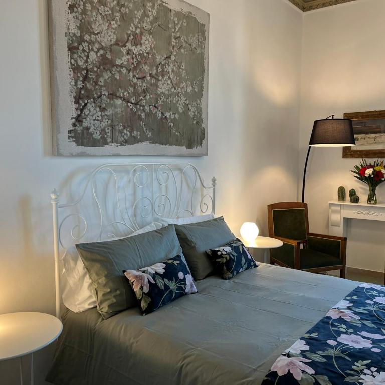 Siracusa Centrale - Appartamento con 2 Camere da Letto - 2