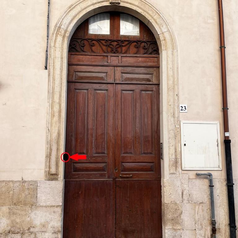 Siracusa Centrale - Appartamento con 2 Camere da Letto - 48