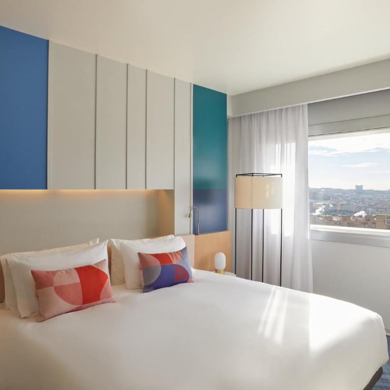 voco Madrid Retiro by IHG - Madrid Suite - 6