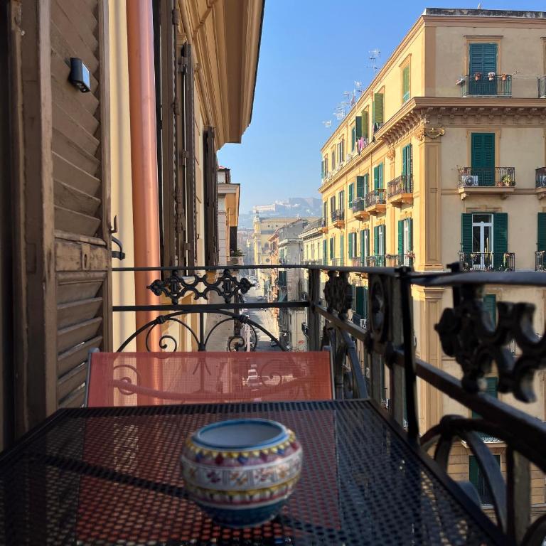 Voglia 'e turnà - Suite Familiare con Balcone - 9