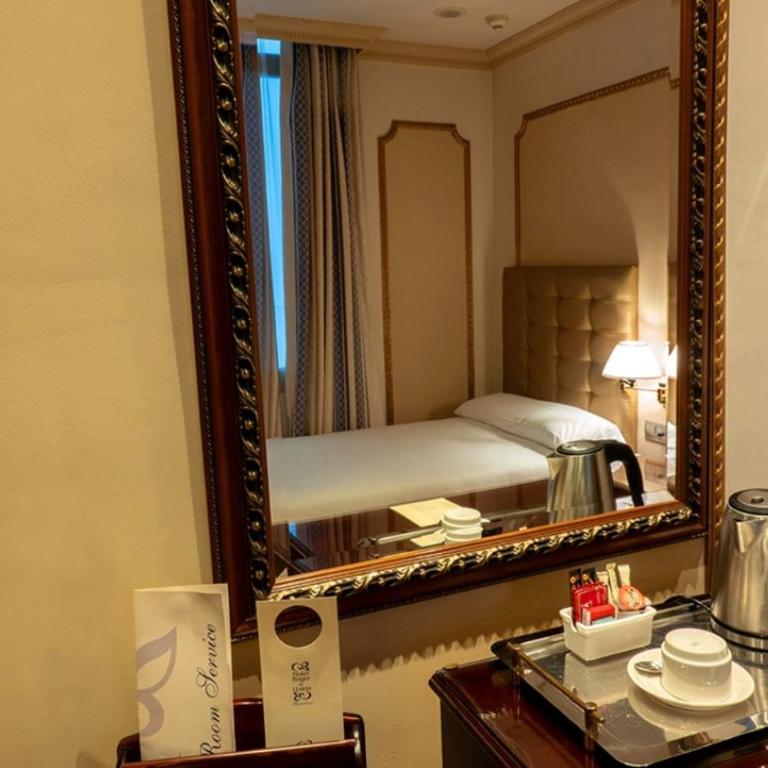 Hotel Roger de Llúria - Small Single Room - 5