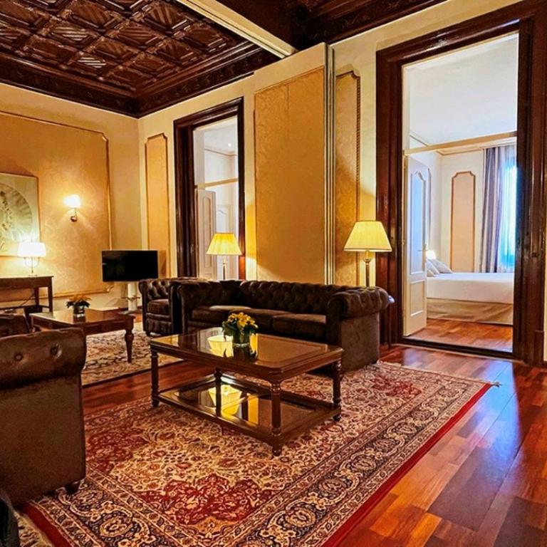 Hotel Roger de Llúria - Two-Bedroom Suite - 7
