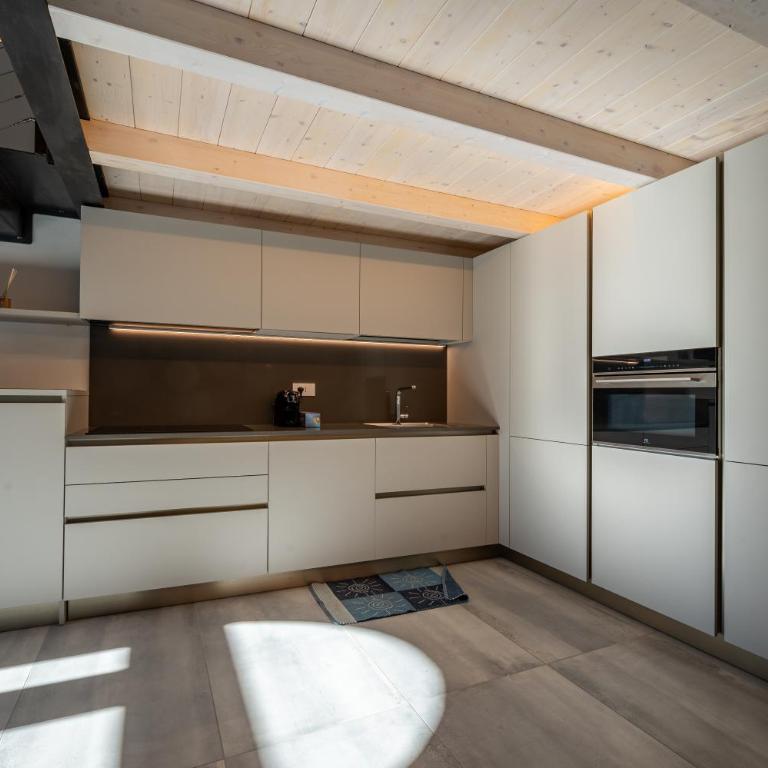 NEW 2024 - ANCIENT GRAVEDONA - where Lake Como classic style meets modern design and comforts - Larihome A40 - Appartamento con 2 Camere da Letto - 6