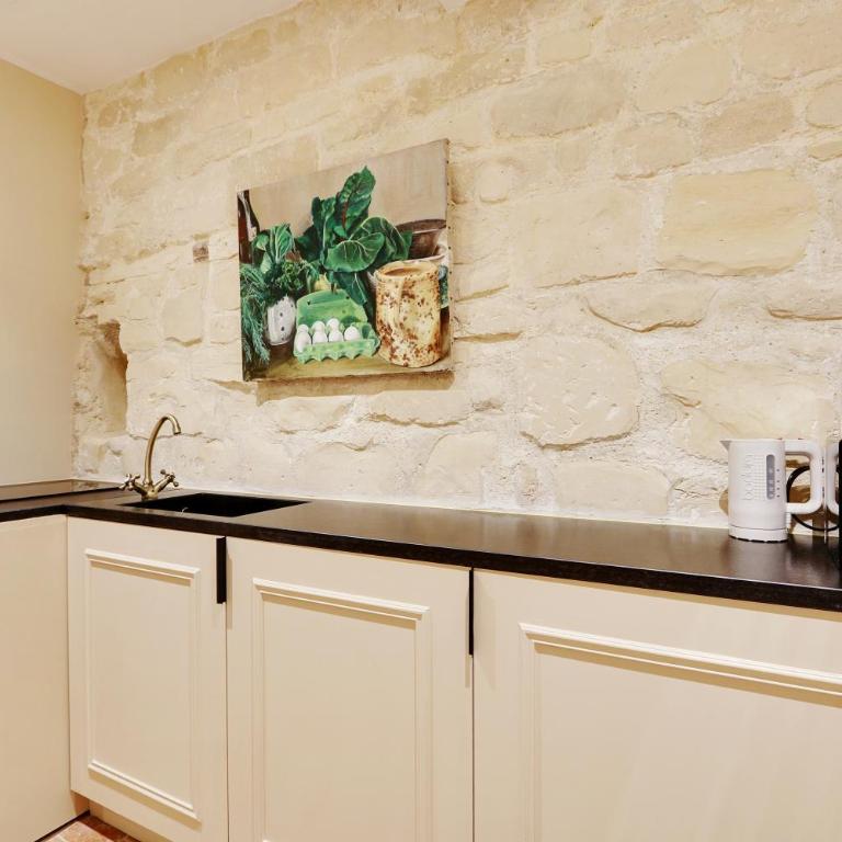 Pick A Flat's Apartments in Saint Germain - Paul-Louis Courier - Appartement 1 Chambre - 3