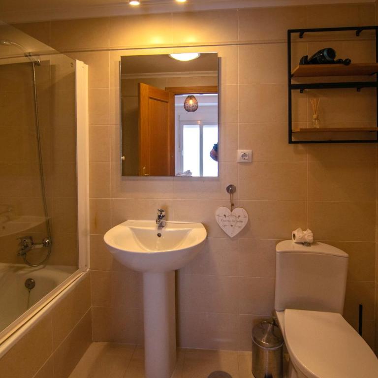 Siempre Juntos - Three-Bedroom Apartment - 4
