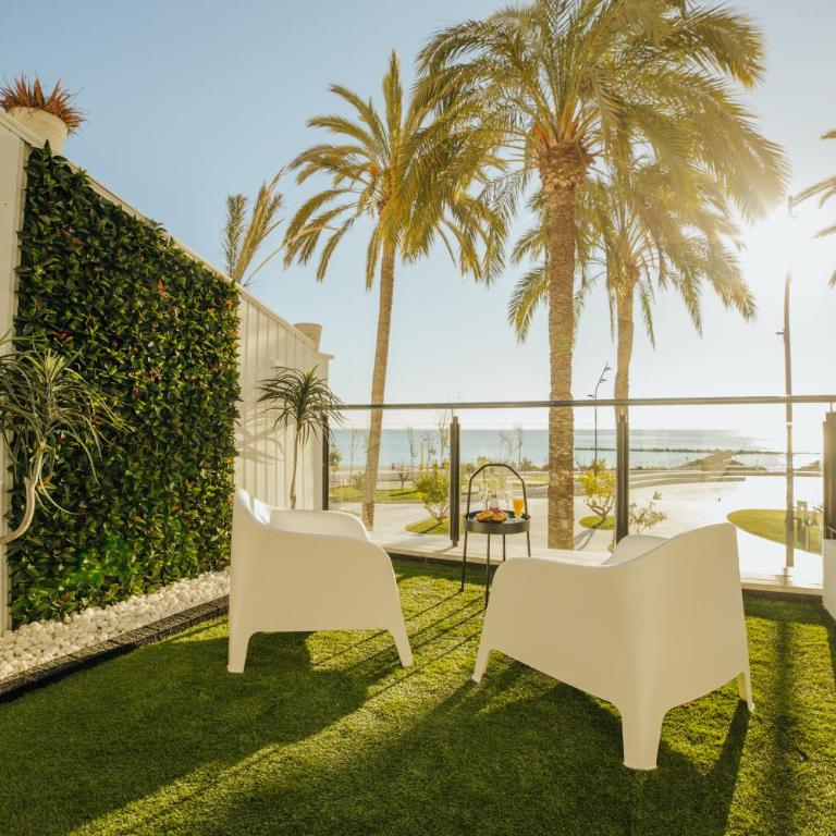 HOSTAL LUXURY NIT I DIA - Habitación Doble Deluxe con vistas al mar - 1 o 2 camas - 21