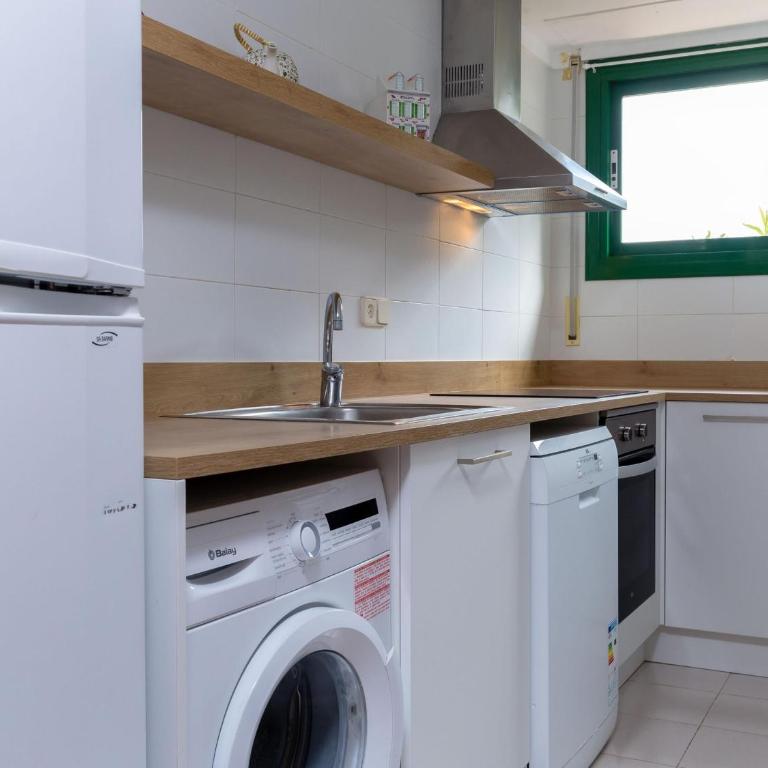 Apartamento luminoso con jardín, piscina comunitaria y cerca de la playa en Llançà. - ES-228-41 - Apartamento - 5