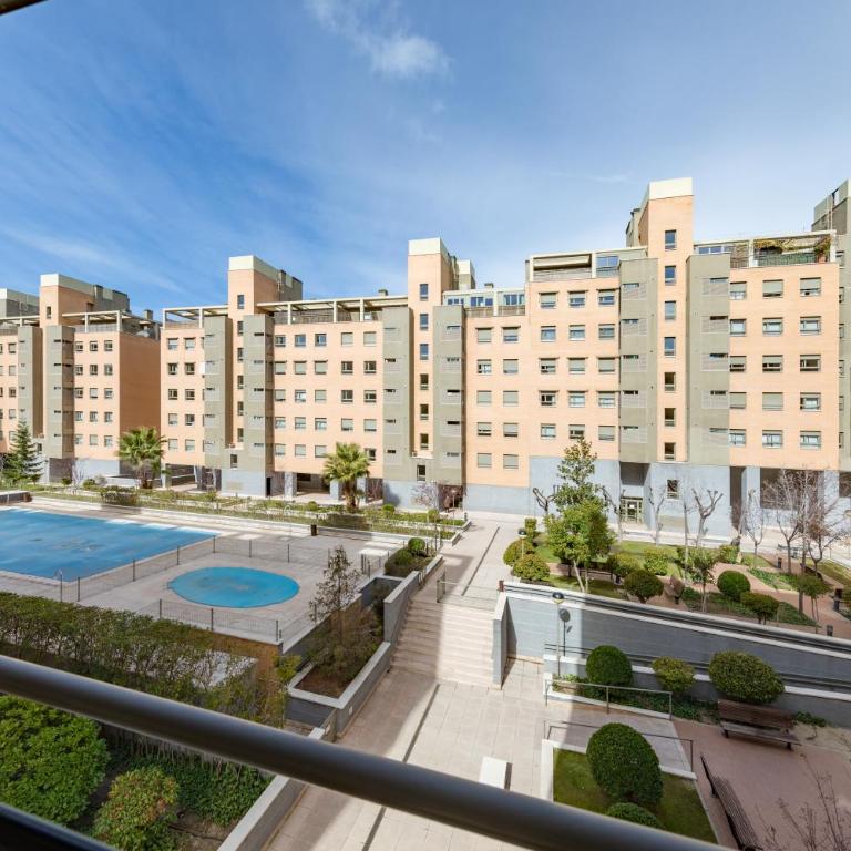 Cituspace Las Tablas Azofra - Three-Bedroom Apartment - 22