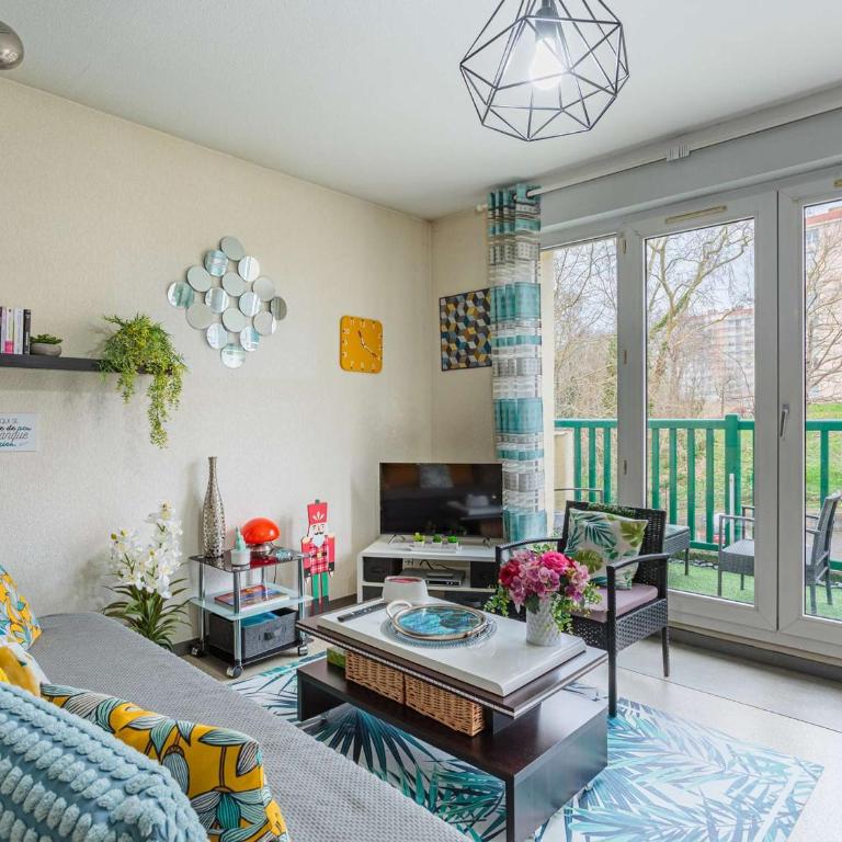 Bel Apt Moderne, 1 Chambre, Balcon, Ascenseur, Parking, Proche Commerces, 10 min Plages - Apartment mit 1 Schlafzimmer - 9