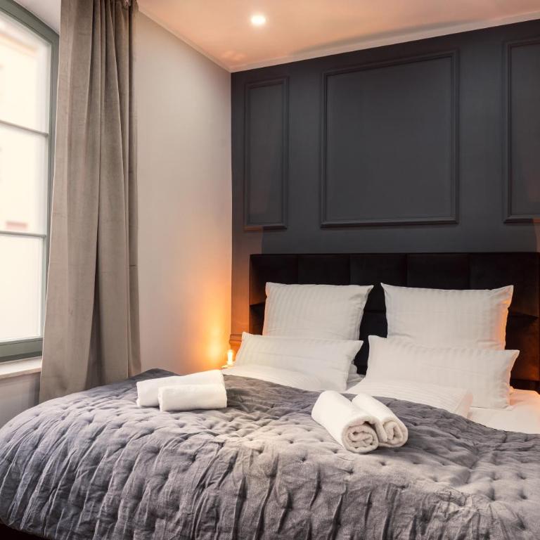 NEW LUXUS Suite I TWO Kingbeds I Center - Appartamento con 2 Camere da Letto - 2