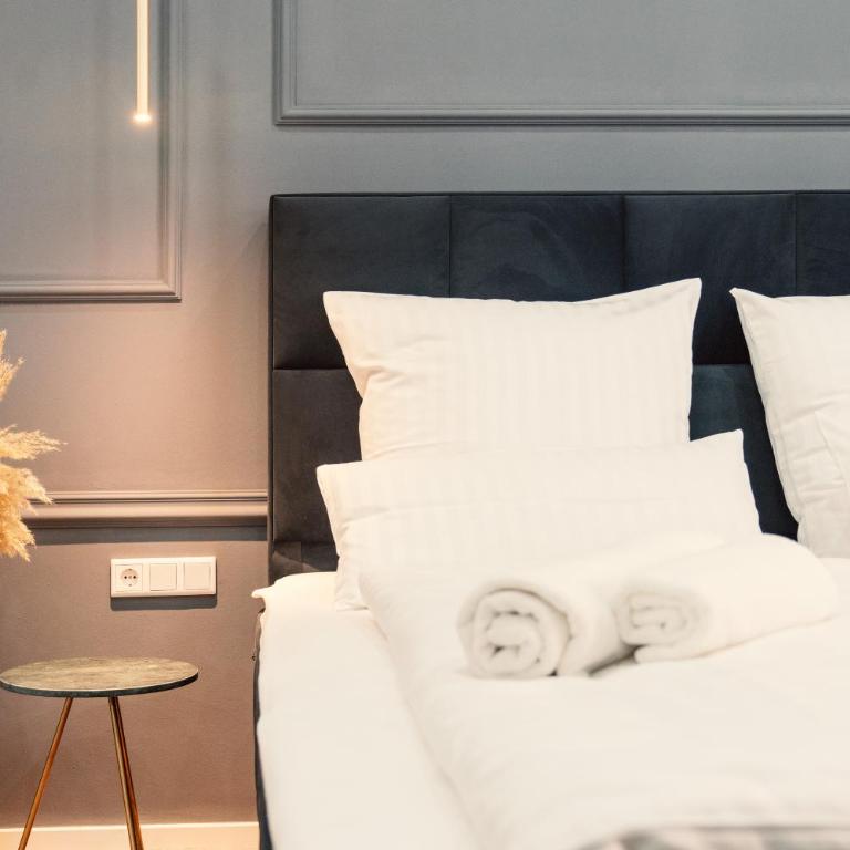 NEW LUXUS Suite I TWO Kingbeds I Center - Appartamento con 2 Camere da Letto - 24