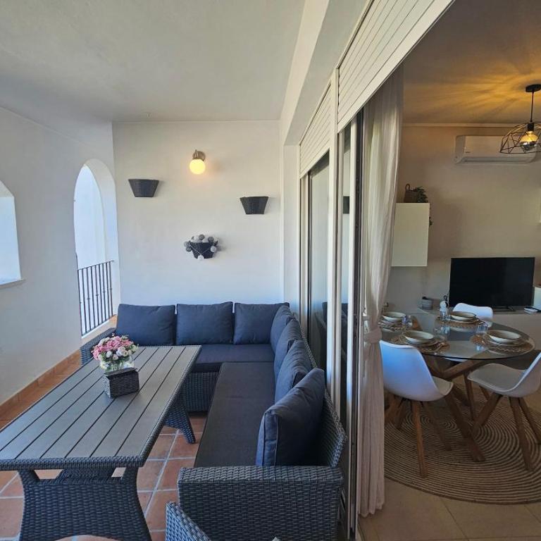 Beautiful apartment at La Torre Golf Resort TA211L - Apartamento - 48