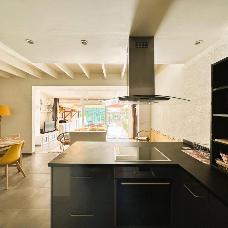 Mazet de la Treille, climatisé avec piscine privée pour 4 pers Domaine privé - Maison de Vacances - 14