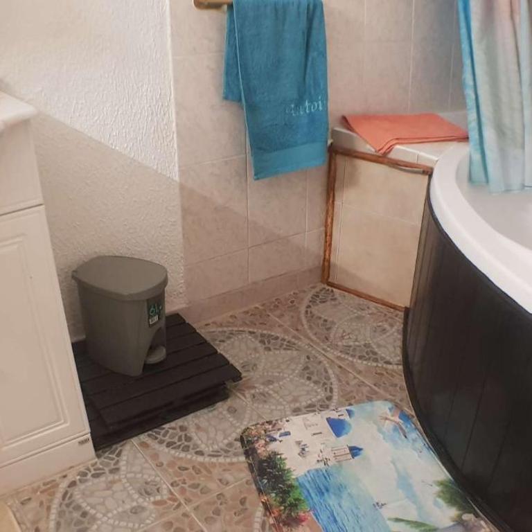 Studio location saisonnière de avril à fin octobre - Appartement 1 Chambre - 11