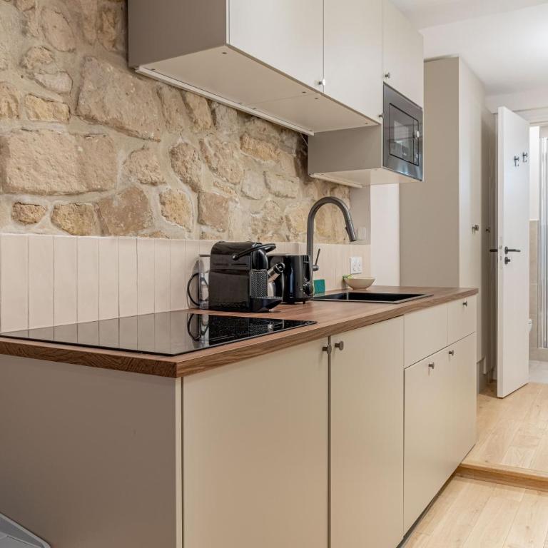 Lavie Maison AC & Jacuzzi - Appartement Supérieur - 12