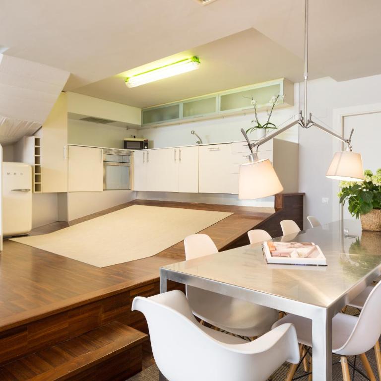 My Space Emirates - Modern Duplex with Private Garden and Swimming Pool - Three-Bedroom Apartment - 11