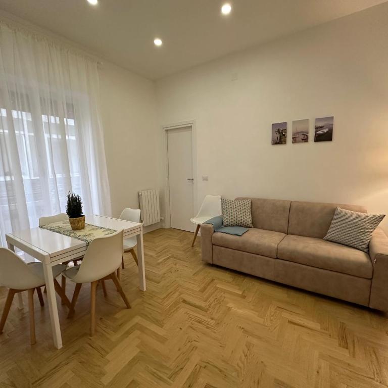 Casa Tramontano - Appartamento con 2 Camere da Letto - 15