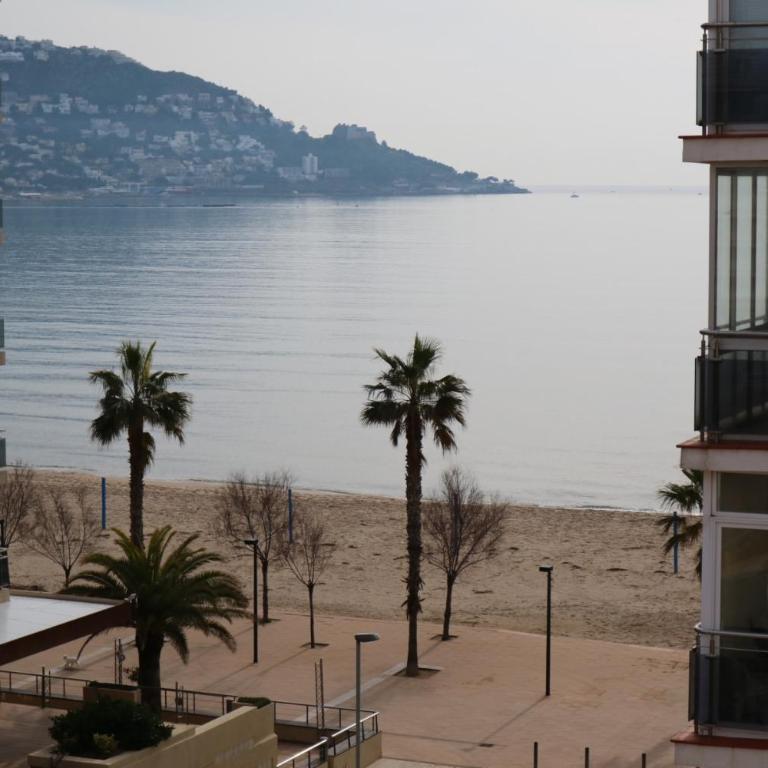 IBR- Roses III 5-1 - Apartment with Sea View - 2
