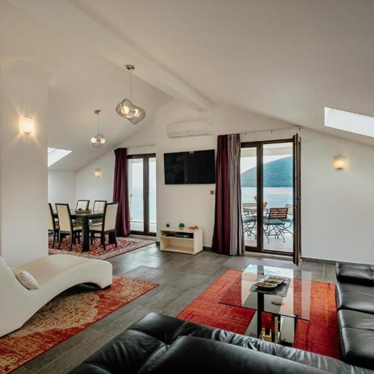 Apartments Joy - Deluxe Apartment - 12