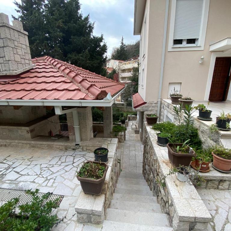 Stone Villa Guesthouse - Apartman sa Pogledom na Vrt - 5