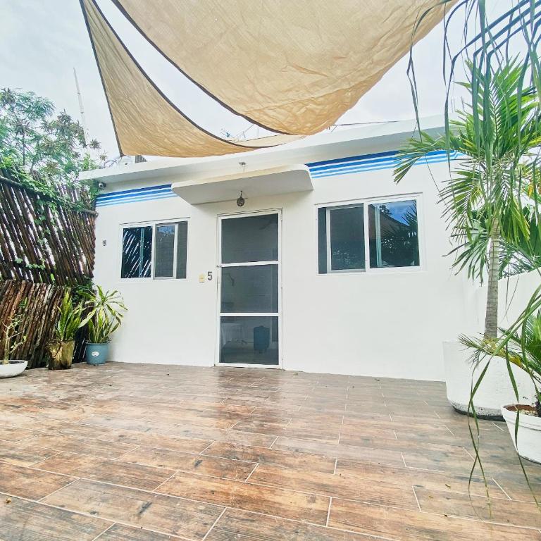 Aljanna House - Estudio con terraza - 9