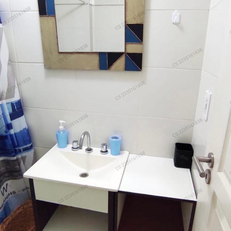 Departamento con balcon y pileta - One-Bedroom Apartment - 2