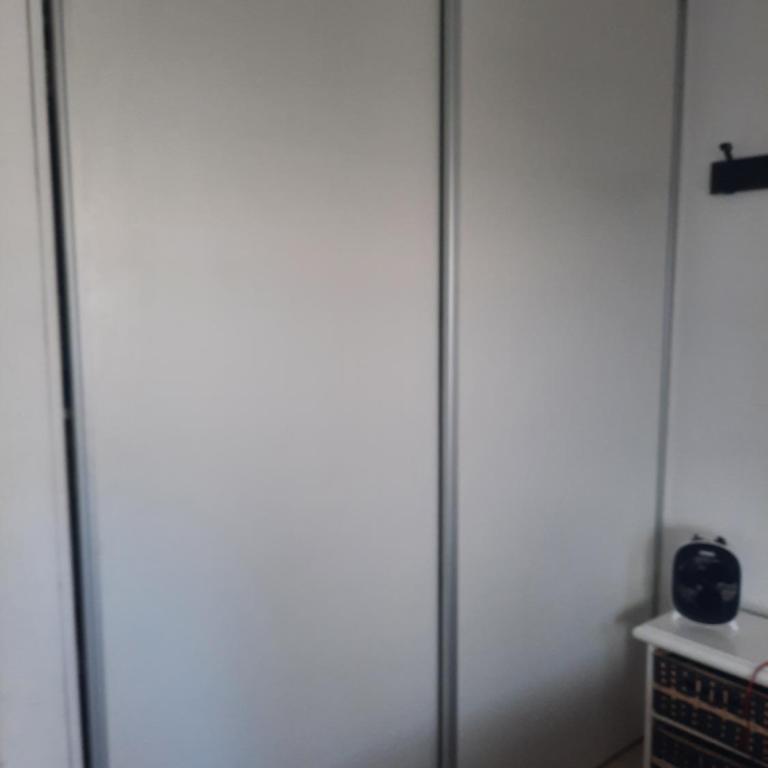 Departamento con balcon y pileta - One-Bedroom Apartment - 7