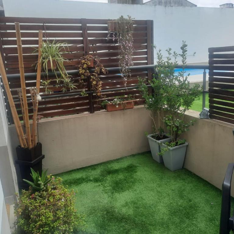 Departamento con balcon y pileta - One-Bedroom Apartment - 8