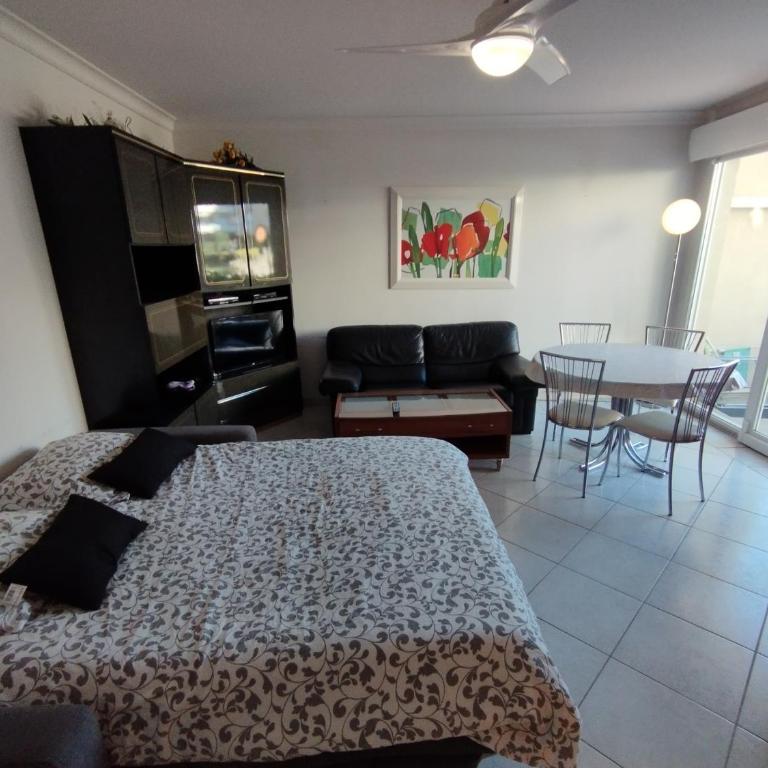 Antibes T2 Vue mer 48m2 Terrasse Parking Piscine Plage - Appartement 1 Chambre - 6