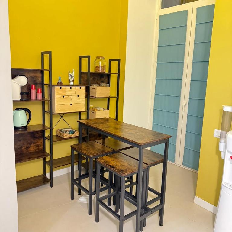 Bed & Breakfast SpaccaNapoli 56 - Camera Matrimoniale - 2