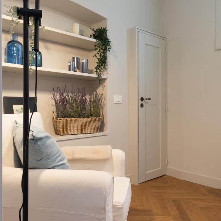 Mirone - Suite Apartments Catania Centro - Appartamento con 2 Camere da Letto - 32