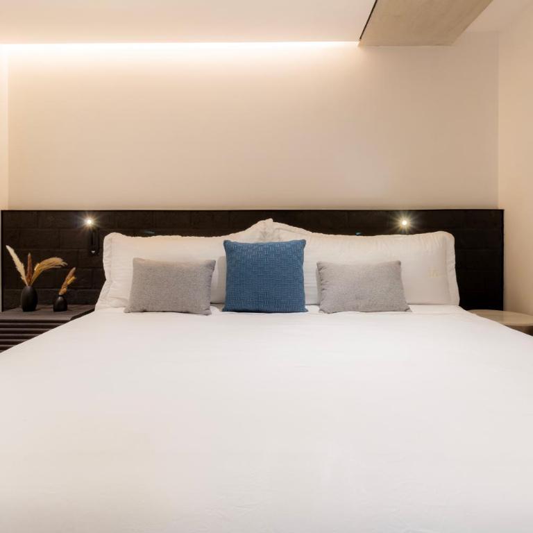 Park Condesa by Capitalia - Family Apartment, 2 Bedrooms, Street View - 7
