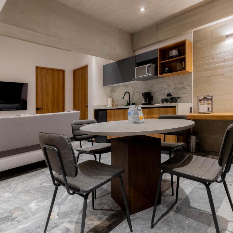 Park Condesa by Capitalia - Family Apartment, 2 Bedrooms, Street View - 4
