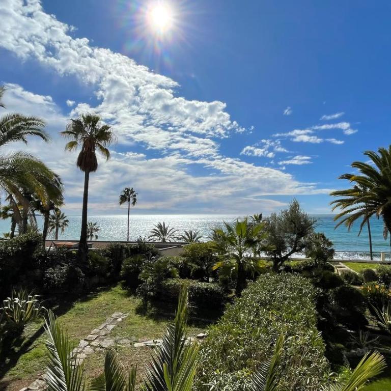 Charming Apartment with seaview - Apartment - 15