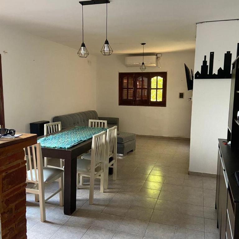Cómodo departamento en Colón (B) con parrilla - Two-Bedroom Apartment - 1